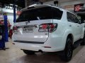 Toyota Fortuner 2014 4x4 Pearl White-2