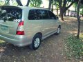 2012 TOYOTA Innova E variant powerwindows diesel-1