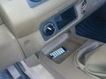 Nissan Navara 2010 4x4 manual original -5
