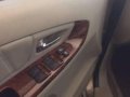 Toyot Innova V Top the Line 2012 Good as Brandnew-8