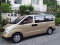 2010 Hyundai Starex (38tkm only)-4