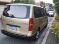 2010 Hyundai Starex (38tkm only)-2