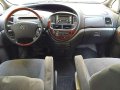 Toyota Previa 2004 for sale-3