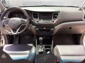 2016 Hyundai Tucson GLS 2.0 turbo diesel CRDi- Automatic transmission-10