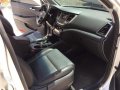 2016 Hyundai Tucson GLS 2.0 turbo diesel CRDi- Automatic transmission-8