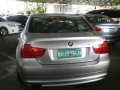 Like-new BMW 318I 2012 AT for sale-2