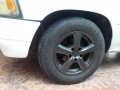 Toyota Hilux 2001 for sale-9