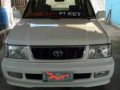 Toyota Revo 2002 model Power door.-6