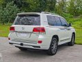 2018 Toyota Land Cruiser Platinum Edition-4