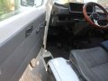 2002 Mitsubishi L300 close van diesel MT-1