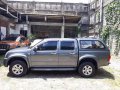 Isuzu Dmax 2010 with canopi and roller-5