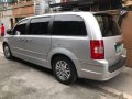 2009 Chrysler Town and Country 2007 2008 2010 2011 Innova Alphard-2