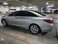 Dec 2011 Hyundai Sonata Premium 2.4 Lt-3