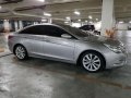 Dec 2011 Hyundai Sonata Premium 2.4 Lt-1