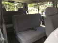 2002 TOYOTA Hiace GRANDIA 3.0 Diesel- Manual - Super Fresh-9