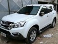 2016 Isuzu Mux LSA 3.0 Automatic FOR SALE -1