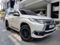 2016 Mitsubishi Montero gls premium-1