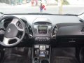 Hyundai Tucson Gasoline Automatic 2010 Dumaguete FOR SALE-5