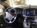 Hyundai Starex 2017 automatic rush sale 1.550 M-4