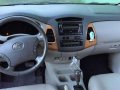 Toyota Innova V 2010 for sale -1