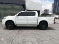 2015 Toyota Hilux G for sale -3