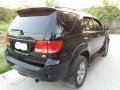 Toyota Fortuner V 2007 for sale -3