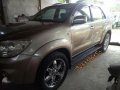 FOR SALE Toyota Fortuner v 4x4 matic diesel 2010-6