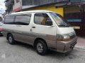 Toyota Hiace Super Custom Van White For Sale -0