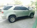 Toyota Fortuner V 2005 3.0D4D 4x4 top of the line FOR SALE-6