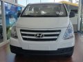 Hyundai Grand Starex 2018 MT for sale-0
