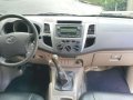 Toyota Hilux G 2011 diesel FOR SALE-4