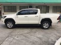 Toyota Hilux 2016 AT FOR SALE-8