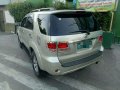 Toyota Fortuner V 2005 3.0D4D 4x4 top of the line FOR SALE-4