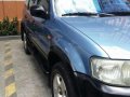 For sale rush .. Ford Escape 2003 xlt .-3