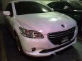 Peugeot 301 2015 MT for sale-2