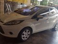 Ford Fiesta 2011 mdl white FOR SALE-0