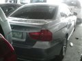 Well-maintained BMW 318i 2010 for sale-2