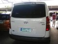 Hyundai Grand Starex 2012 AT for sale-7