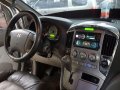 Hyundai Grand Starex Vgt Cvx AT FOR SALE-9