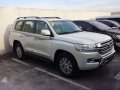 TOYOTA Land Cruiser 200 with unit available brand new 2018 full option Lc200-6