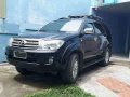 Toyota Fortuner 2010 G Manual Black For Sale -0