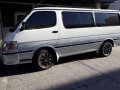 Toyota Hiace Grandia 2000 for sale-0