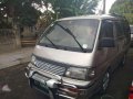 Toyota hiace 2006 van silver for sale -0