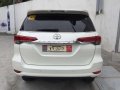 2017 Toyota Fortuner V DIESEL 4x2 AT Top of the line-5