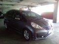 Honda Jazz 2013 with 4+++ km only for sale -1