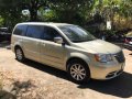 Good as new Chrysler Town And Country 2012 for sale-2