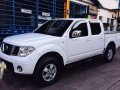 Nissan Navara 2011 Top of the Line LE AT For Sale -2