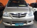 2010 Toyota Avanza for sale in Quezon City-0