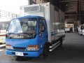  Isuzu 10ft Refrigerated Van 2006 for sale -1