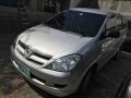 Toyota Innova E Automatic DIesel 2006 for sale -2
